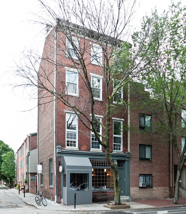 Studio apartment at 1120 Pine St Apartments in Philadelphia, PA